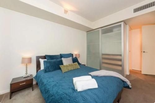 TRANQUIL EXEC CITY FREE WIFI NETFLIX WINE PARKING3