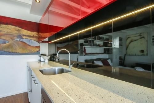 Cool architecturally designed studio 10mins to CBD (Cool Architect-Designed Studio Close To CBD)4