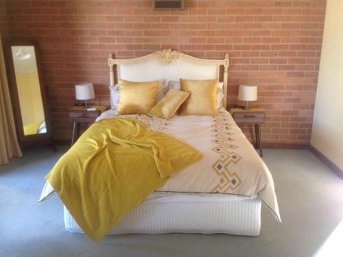 Dunolly Broadway B&B0