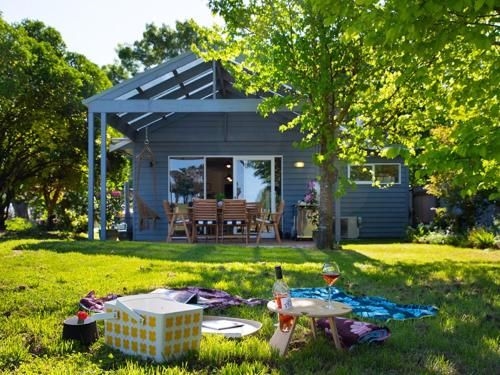 Wayward Cottage1