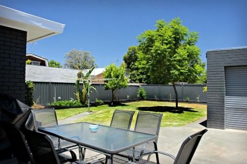Murray's Place on Pakenham3