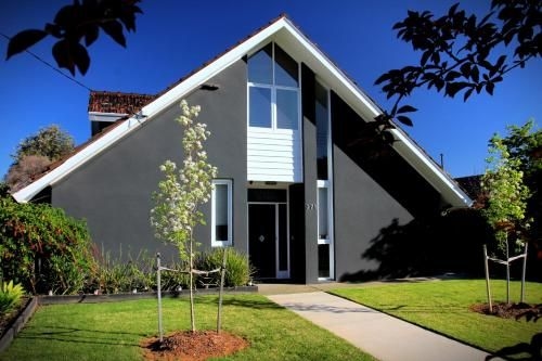 Murray's Place on Pakenham0