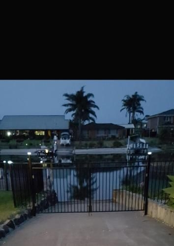 Cater Waterfront4