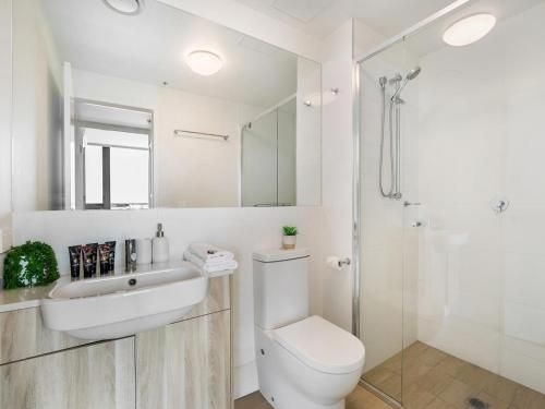HARBOURSIDE- hosted by: L'Abode Accommodation1