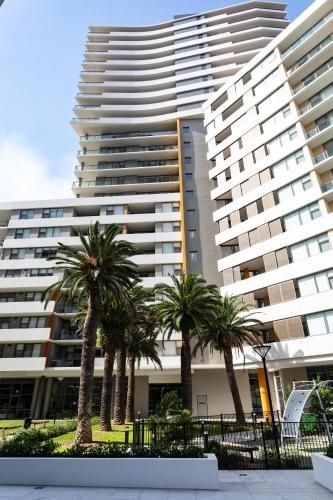 STAY&CO Macquarie Park University FREE PARKING close to MQ Hospital (STAY&CO Macquarie Park University)3