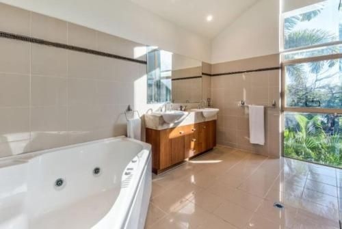 Cooinda Gardens 6 on Hamilton Island4