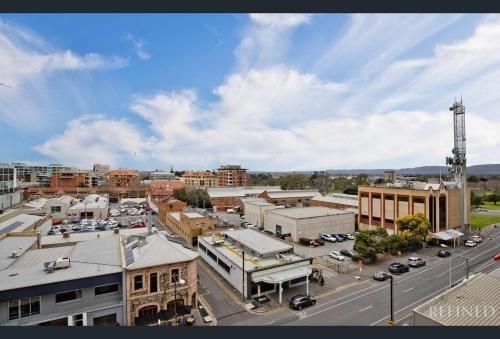 Picturesque on Pirie - Heart of East End - Wifi - Netflix4