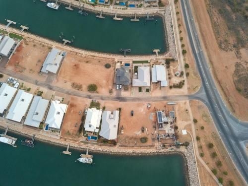4 Corella Court - Brand New Magnificent Marina Home With Wi-Fi1