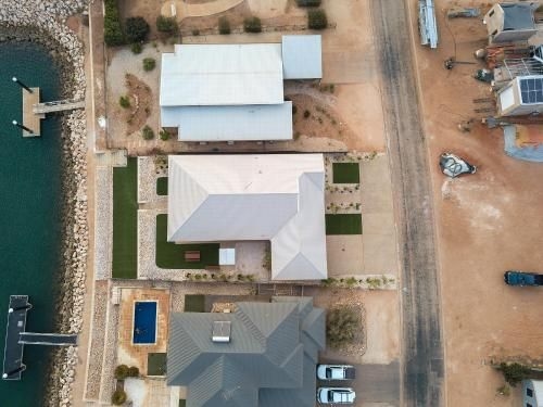 4 Corella Court - Brand New Magnificent Marina Home With Wi-Fi2