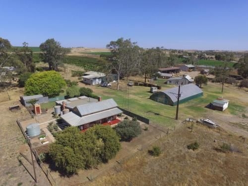Glenlee Cottage3