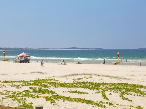 OCEAN VIEWS @ NOR NOR EAST 2012