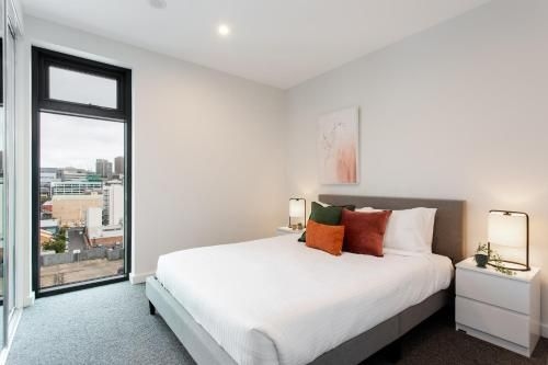 Urban Rest - Eastend (Urban Rest - The East End Apartments)1