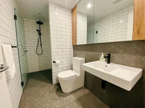 Large space 2 BED APT near Brisbane Airport2