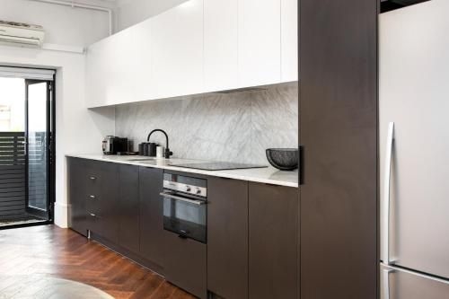 Boutique Studio Near Parks, Theatres and Dining (High-End Studio Near Parks, Theatres and Dining)4