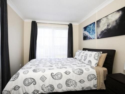 Kingfisher - Pet-Friendly - 10 Mins to Hyams Beach3