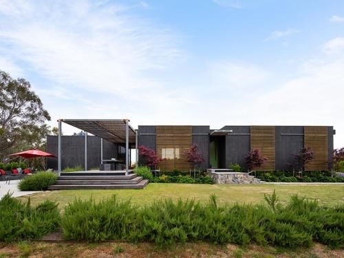 Ridge House1