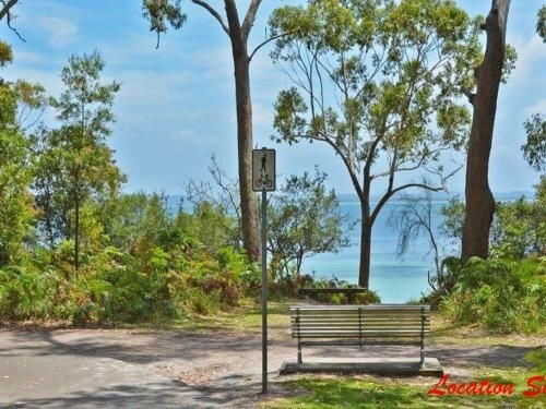 'Corlette Waterfront', 2/44 Danalene Parade - Waterfront Luxury, WIFI, Aircon, Boat Parking2