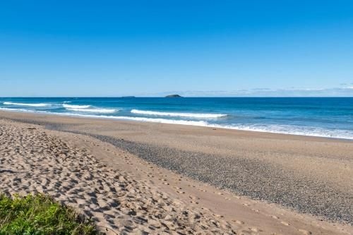 Sapphire Sands Beach House1