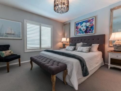Hamptons Retreat @ Unit 259A Pacific Blue1