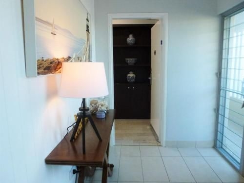 Hamptons Retreat @ Unit 259B Pacific Blue2