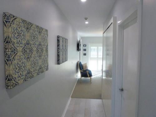 Hamptons Retreat @ Unit 259B Pacific Blue1