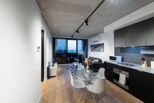 STAY&CO Docklands Drive0