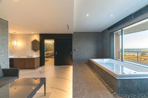 Dignity Hotel2