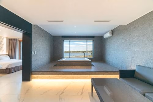 Dignity Hotel3