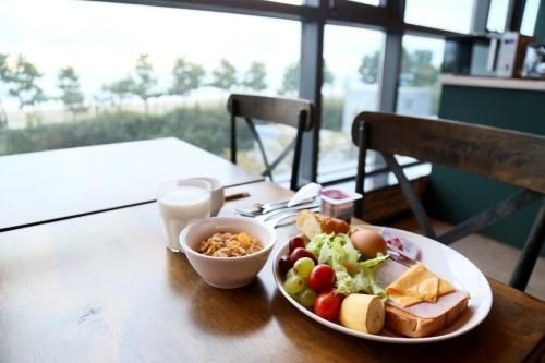 โรงแรมลาออน (Hotel Laon)1