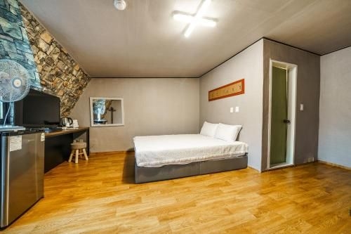 Mammoth Resotel4