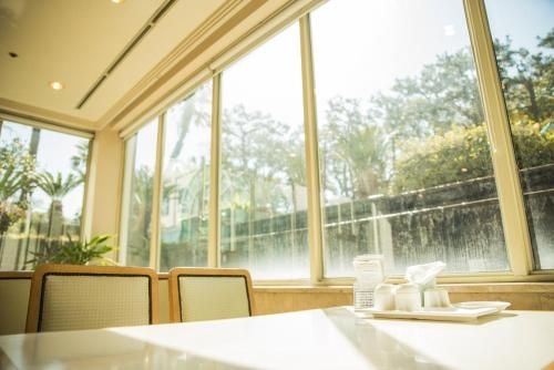 Bloom Hotel2