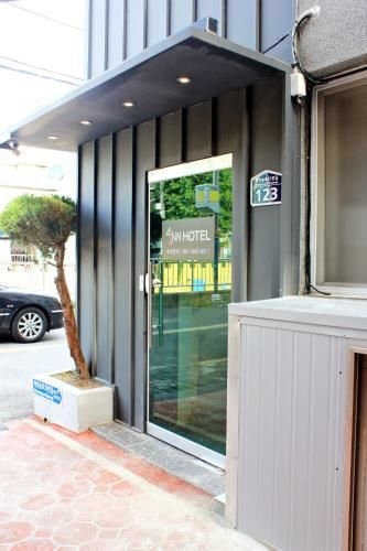 อินน์ โฮเต็ล (Inn Hotel)4