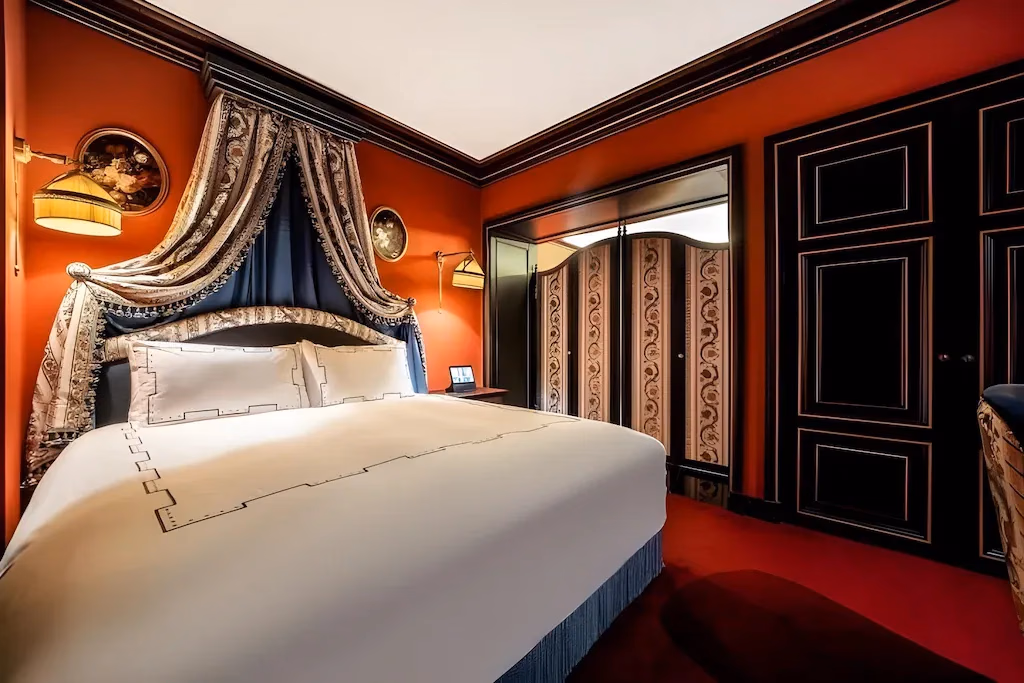 เลสเคพ โฮเทล (L'Escape Hotel)3