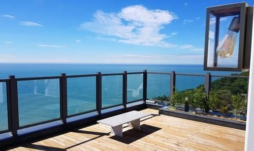 โรงแรมซันทรี (Suntree Hotel)0