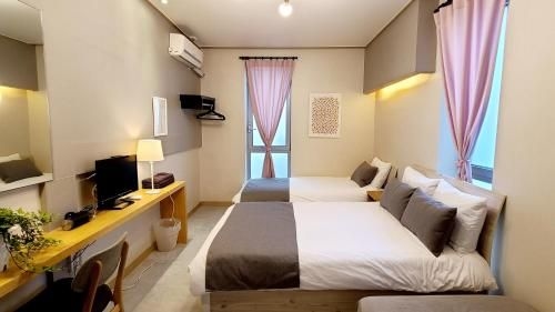 ดีดับบลิว ดีไซน์ เรสซิเดนซ์ (DW Design Residence)1
