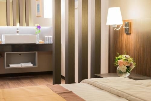 Hotel Paragon2