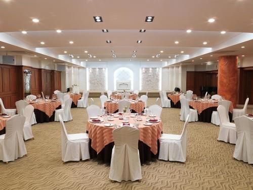 Hotel Paragon1