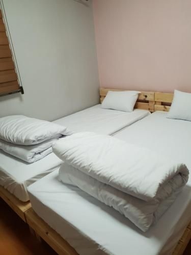 Youngstay2