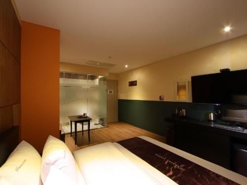 Hotel Pavia1