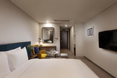 แฮอุนแด ยองมู พาเหรด โฮเทล (HAEUNDAE YOUNGMU PARADE HOTEL)2