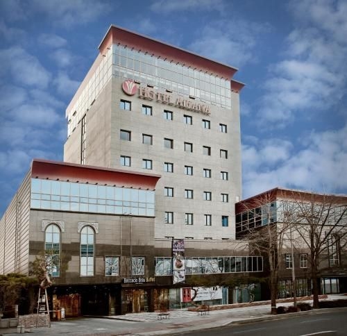 Ariana Hotel0