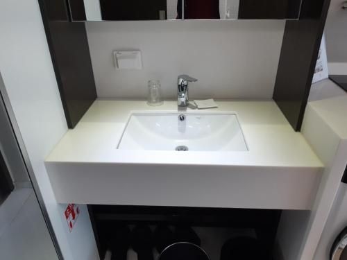 Skytop Hotel1