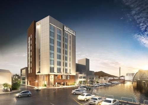 โรงแรมเบย์ฮาวด์ (Bayhound Hotel)0