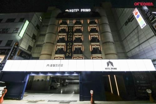 PRIMO Hotel0