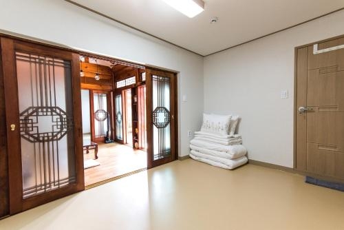 ฮันอก เกสต์เฮาส์ ซูนี (Hanok Guesthouse Suni)2