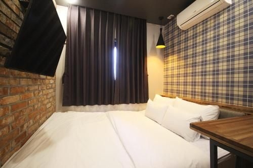 โรงแรมเกรย์ (Hotel Gray)3