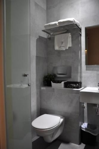 Champion Hotel (SG Clean, Staycation Approved)4