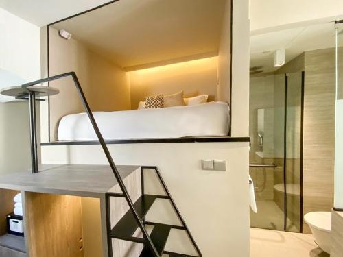 ST Signature Jalan Besar [5 Hours, 10AM-3PM] (SG Clean, Staycation Approved)4
