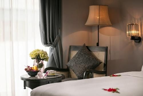 Shining Central Hotel & Spa4