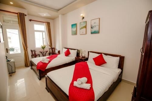 Conico Hotel2